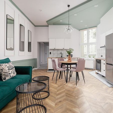 Two Bedroom Apartment - Dietla 11 Краков Экстерьер фото